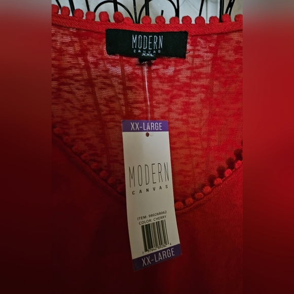 Modern Canvas Short Sleeve Top - Picture 4 of 7